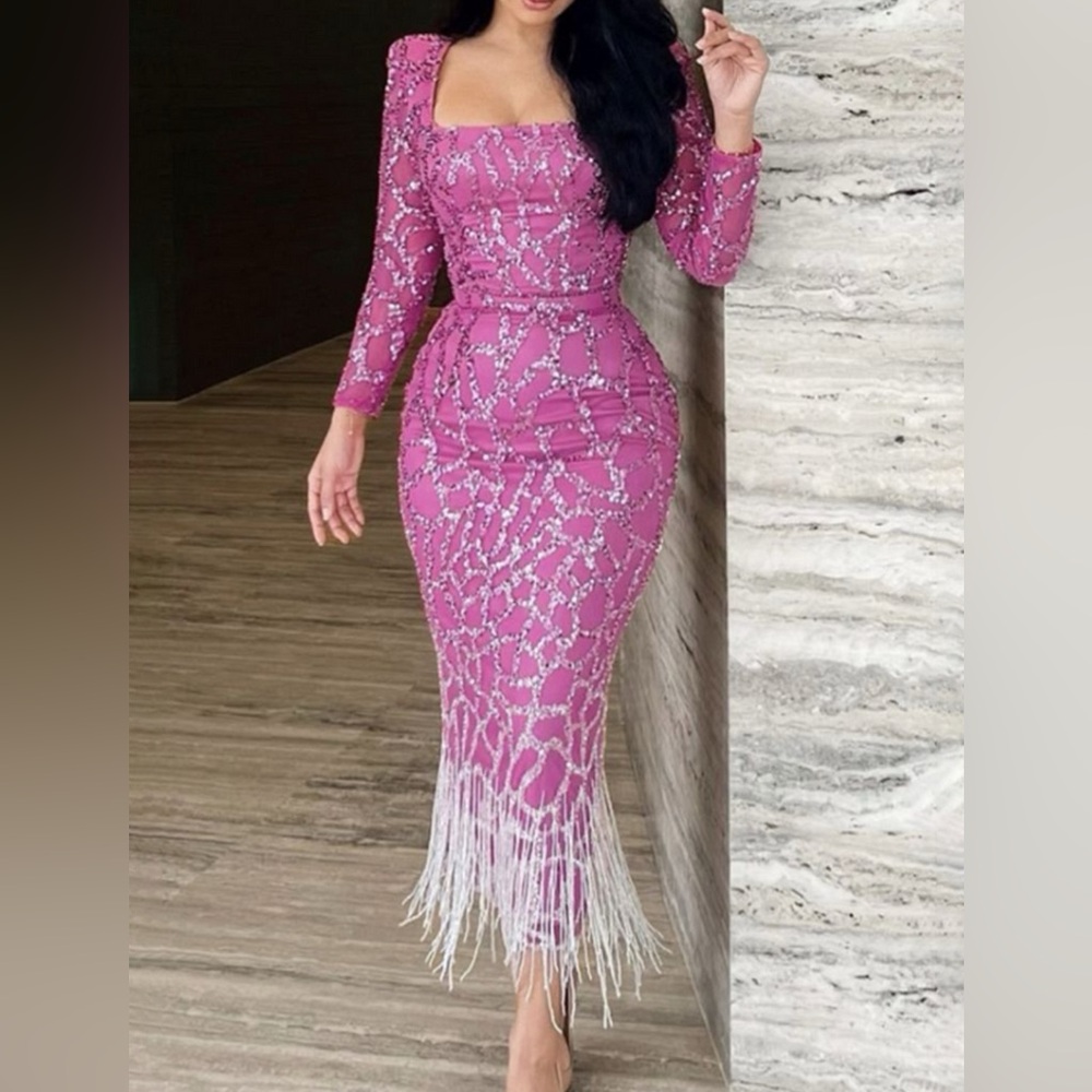 Elegant Pink Beaded Dress with Fringe